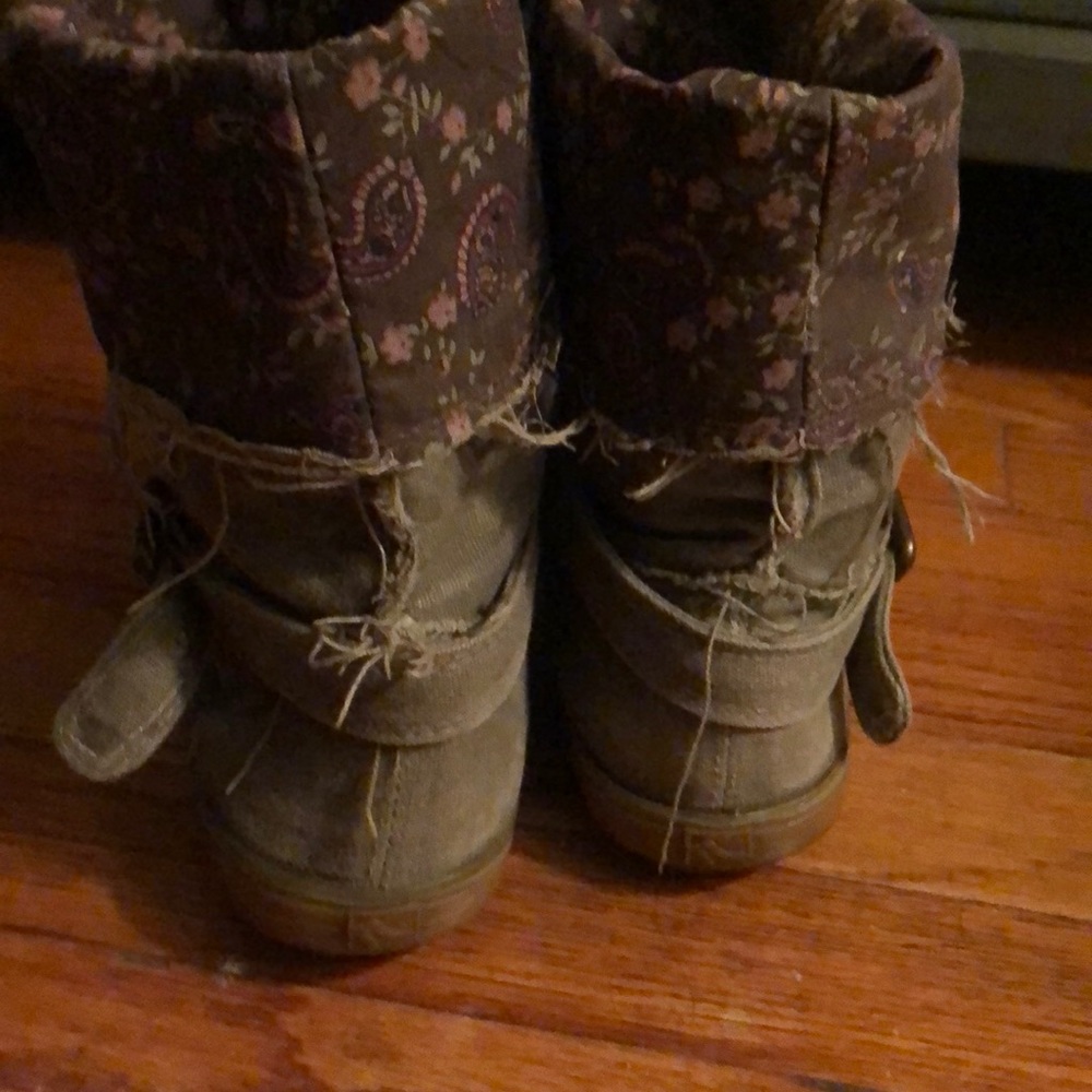 Foldable Boots - image 3